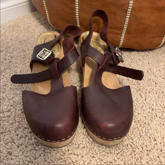 Lotta’s T-bar clogs - Gorgeous! - Picture 8 of 9